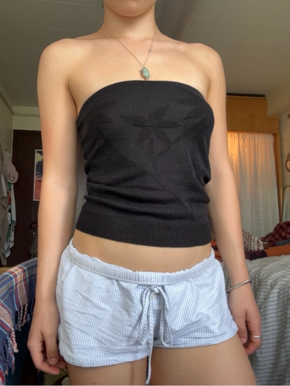 Strapless Black Knit Tube Top – Women’s Classic Fit